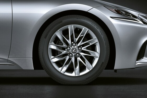 Lexus LS 500h