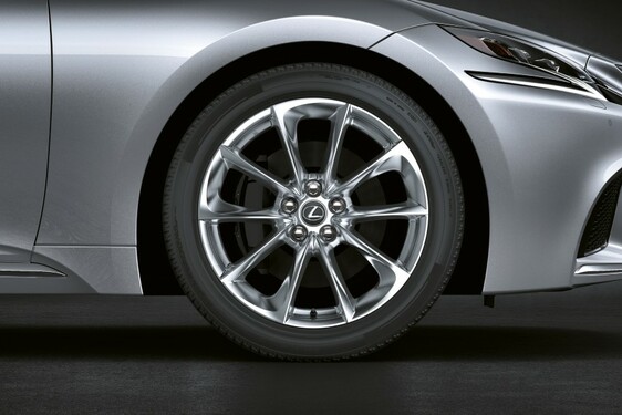 Lexus LS 500h