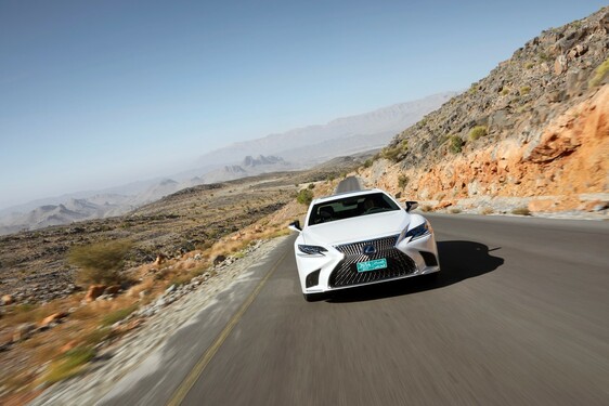Lexus LS 500h