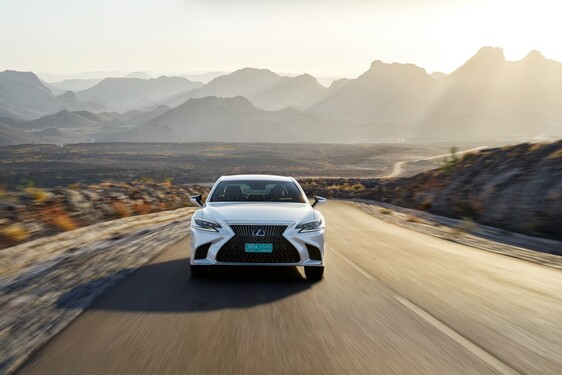 Lexus LS 500h