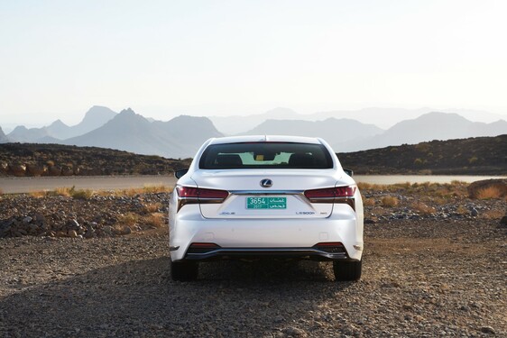 Lexus LS 500h