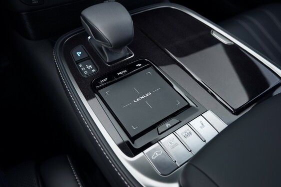 Lexus LS 500h