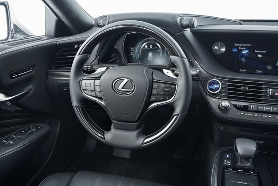Lexus LS 500h