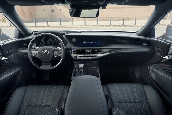 Lexus LS 500h
