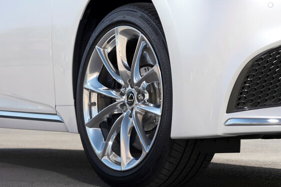 Lexus LS 500h