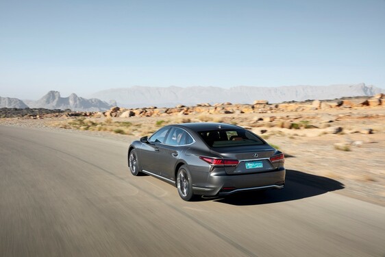 Lexus LS 500h