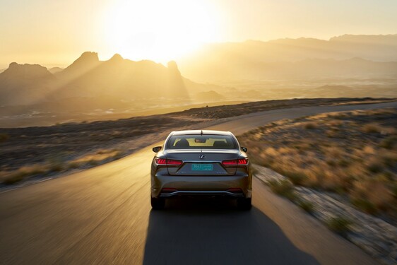 Lexus LS 500h