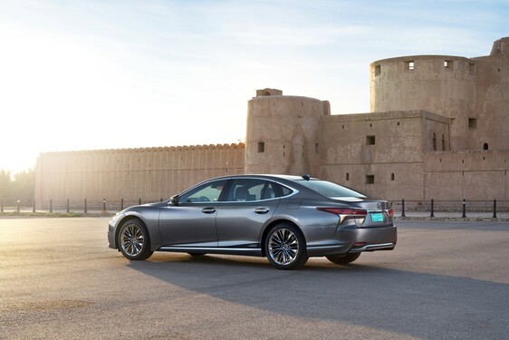 Lexus LS 500h