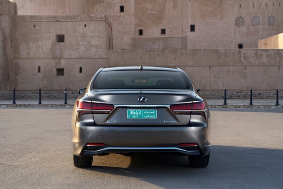 Lexus LS 500h