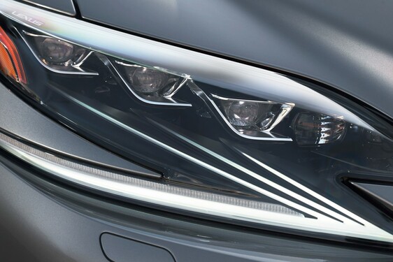 Lexus LS 500h
