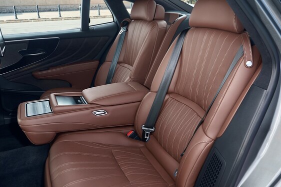 Lexus LS 500h