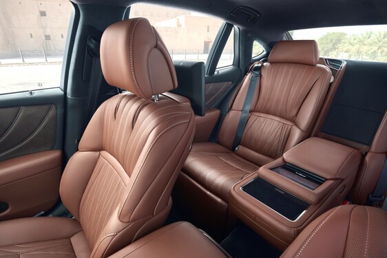 Lexus LS 500h