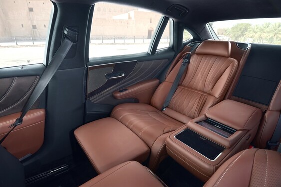 Lexus LS 500h