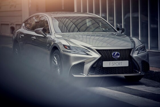 Lexus LS 500h