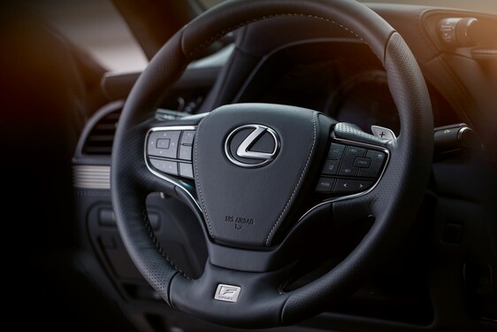 Lexus LS 500h