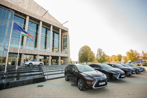 AZ ÉLMÉNY ÖSSZEKÖT – STRATÉGIAI MEGÁLLAPODÁST KÖT A LEXUS ÉS A MÜPA