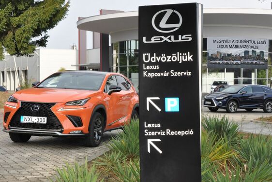  TÖBBSZÖRÖSEN DÍJNYERTES TOYOTA MÁRKAKERESKEDÉS NYITOTT LEXUS MÁRKASZERVIZT KAPOSVÁRON