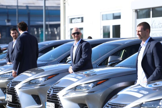 KÖRNYEZETBARÁT HIBRID LEXUSOKRA VÁLT A MOL-PICK SZEGED KÉZILABDACSAPATA
