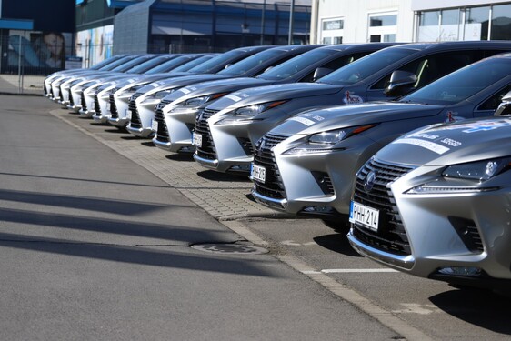 KÖRNYEZETBARÁT HIBRID LEXUSOKRA VÁLT A MOL-PICK SZEGED KÉZILABDACSAPATA