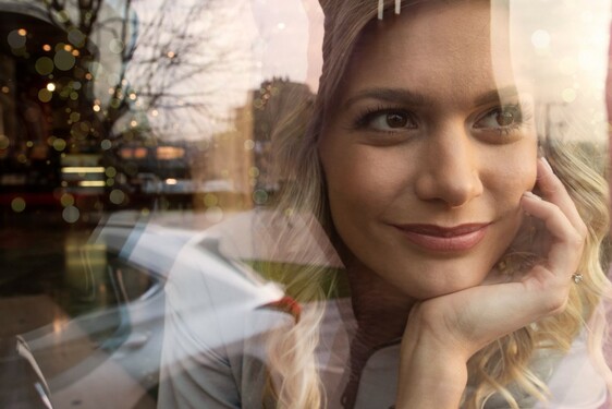 WEISZ FANNI LETT A LEXUS UX MÁRKANAGYKÖVETE 