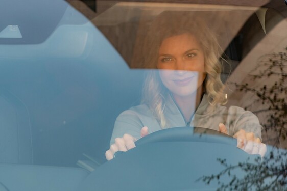 WEISZ FANNI LETT A LEXUS UX MÁRKANAGYKÖVETE 