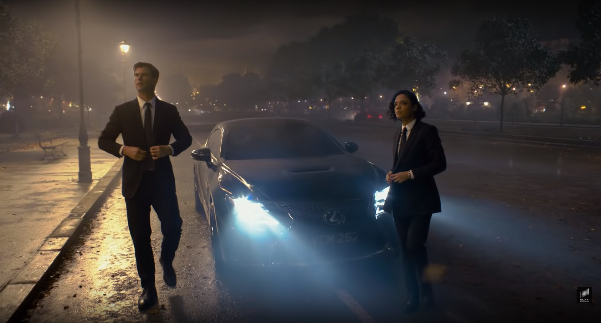 A VILÁG MEGMENTÉSÉRE KÉSZÜL A LEXUS