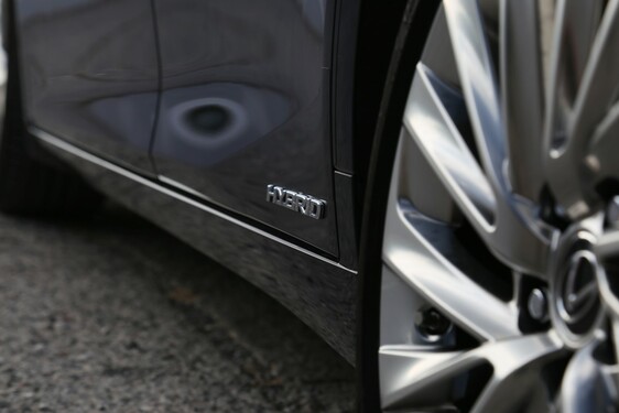 Lexus ES - Rodos 2019