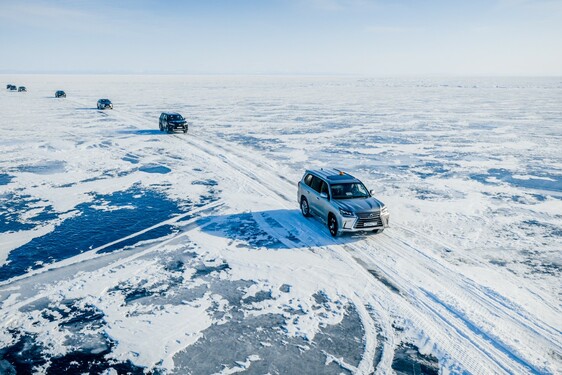 Lexus on ice
