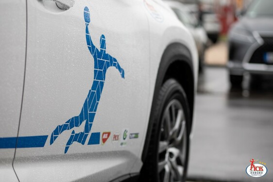  IDÉN IS KÖRNYEZETBARÁT HIBRID LEXUSOKAT HASZNÁLHATNAK A A MOL-PICK SZEGED KÉZILABDACSAPAT JÁTÉKOSAI
