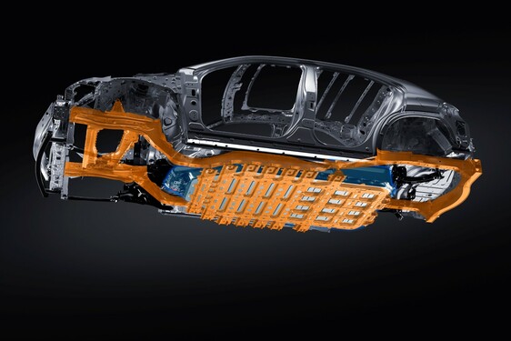 UX 300E: FIRST ALL-ELECTRIC LEXUS OFFERS CLASS-LEADING QUALITY AND A 10-YEAR BATTERY WARRANTY