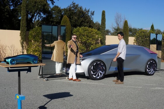 Lexus LF-30