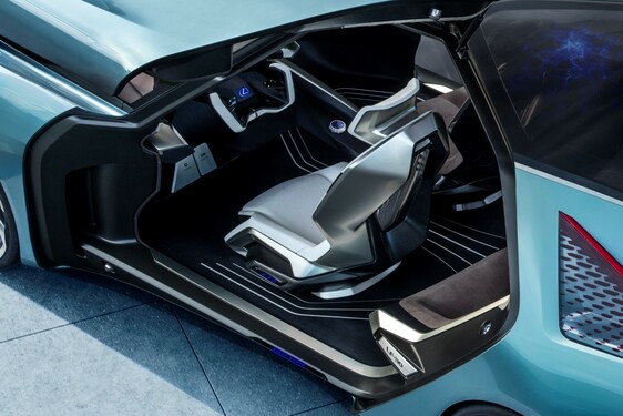 Lexus LF-30