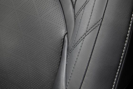  8 ÉRDEKES TÉNY AZ ELSŐ TISZTÁN ELEKTROMOS HAJTÁSÚ LEXUSRÓL