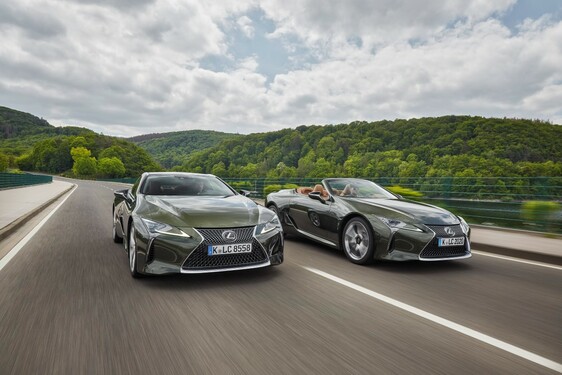 2021 LC 500 CONVERTIBLE IMAGES