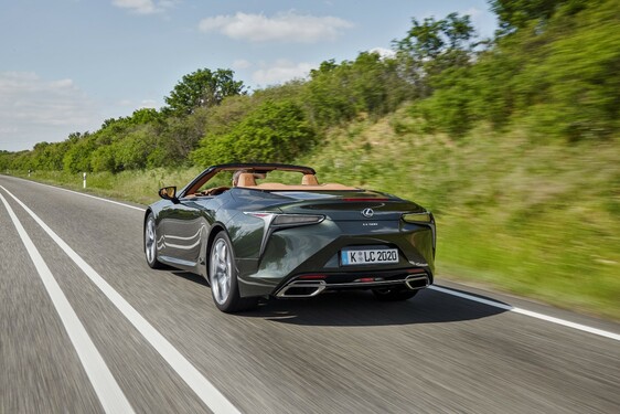 2021 LC 500 CONVERTIBLE IMAGES
