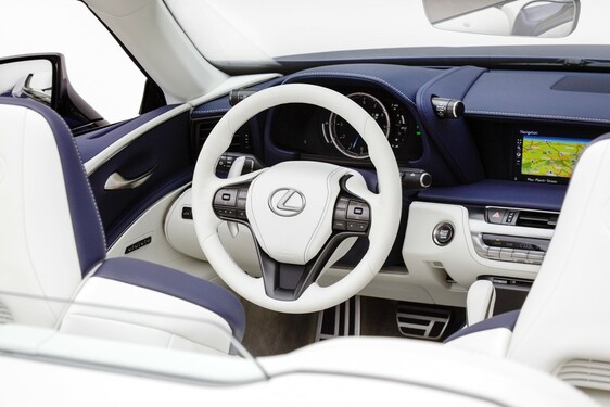 2021 LC 500 CONVERTIBLE IMAGES