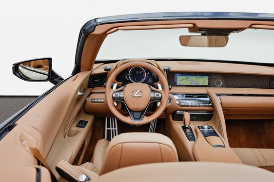 2021 LC 500 CONVERTIBLE IMAGES