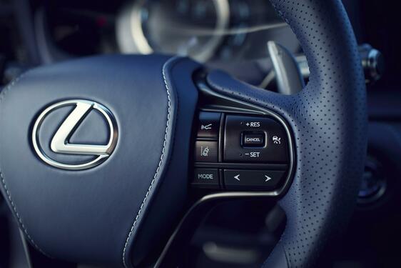 Lexus LC 2017