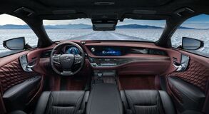  LEXUS LS: A LUXUS CSILLOGÁSA