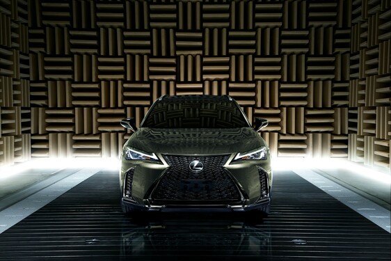  HÉT DOLOG AMI LENYŰGÖZI MAJD A VADONATÚJ LEXUS UX-BAN