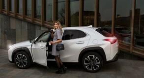 WEISZ FANNI LETT A LEXUS UX MÁRKANAGYKÖVETE 