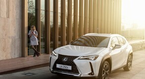 WEISZ FANNI LETT A LEXUS UX MÁRKANAGYKÖVETE 