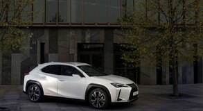 WEISZ FANNI LETT A LEXUS UX MÁRKANAGYKÖVETE 