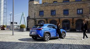  8 ÉRDEKES TÉNY AZ ELSŐ TISZTÁN ELEKTROMOS HAJTÁSÚ LEXUSRÓL