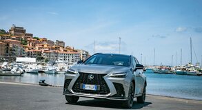 Lexus NX 2022
