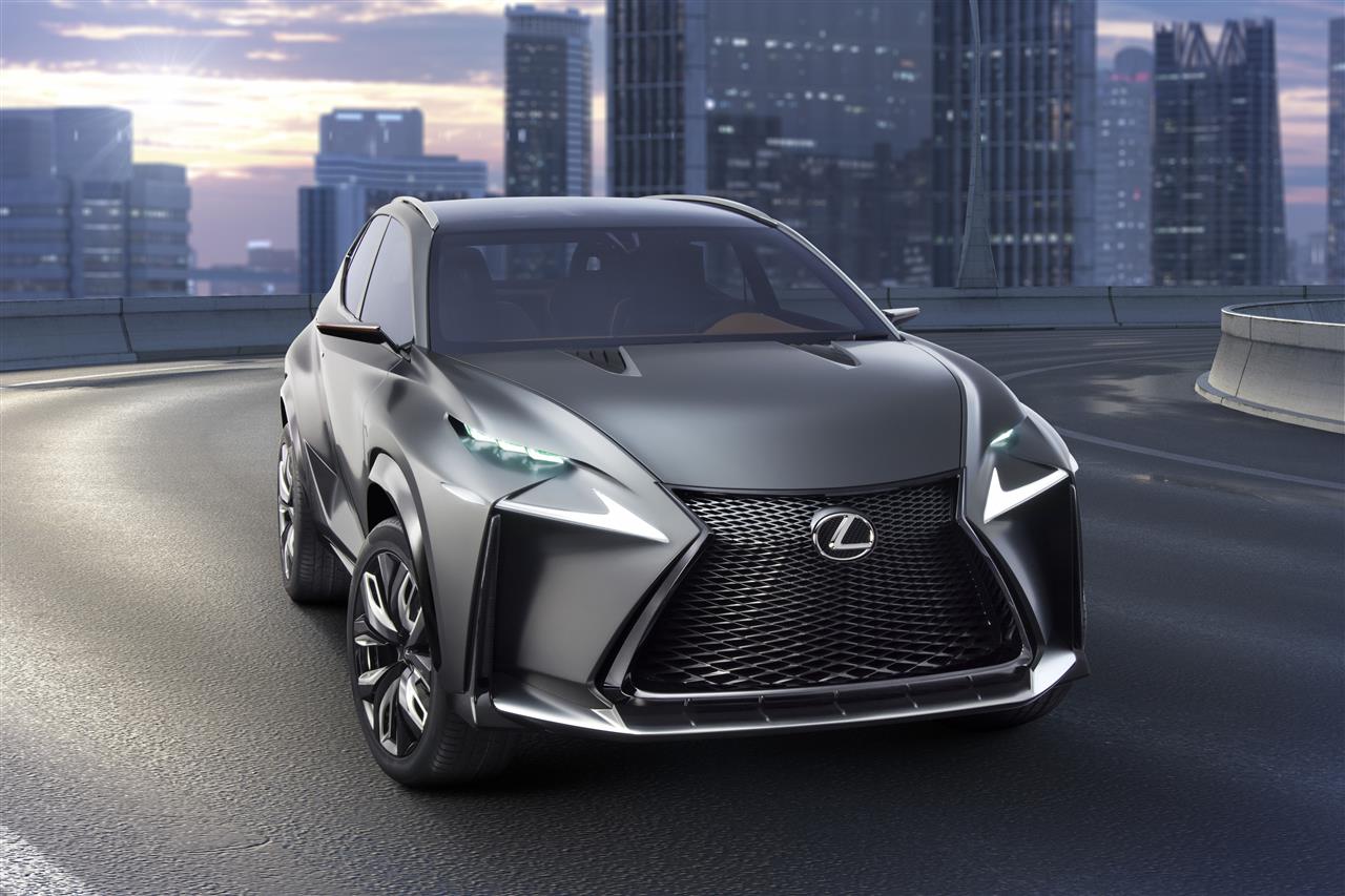 Koncepcyjny Lexus LF-NX Turbo na salonie w Tokio