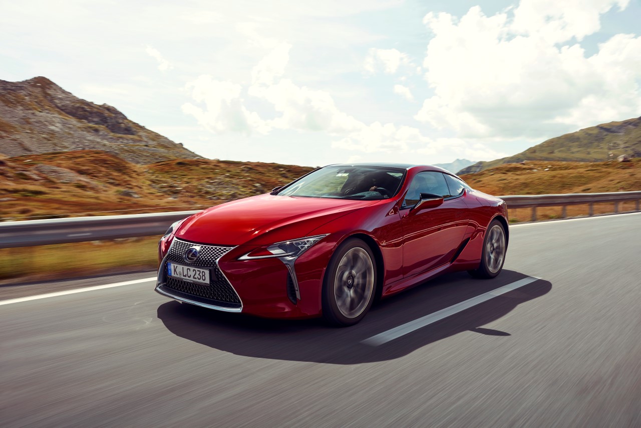 Lexus LC najlepszym coupe w Wielkiej Brytanii