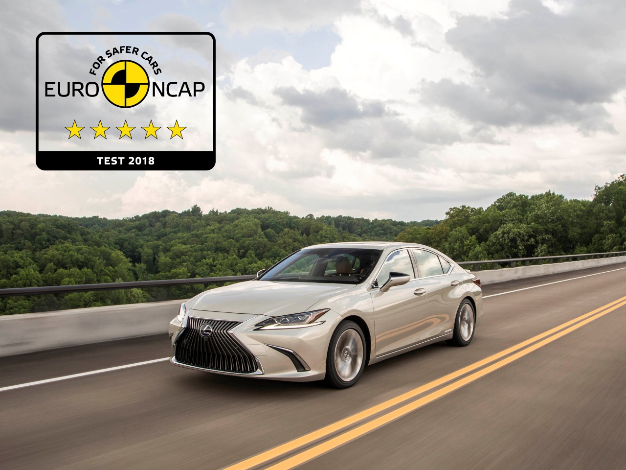 Nowy Lexus ES jednym z najbezpieczniejszych aut w historii testów Euro NCAP