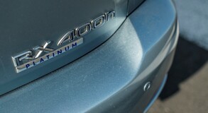 Lexus RX 400h vs. Lexus UX 250h: ennyit fejlődött a Lexus öntöltő hibrid elektromos hajtása 15 év alatt
