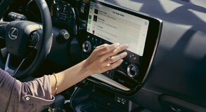 NOWY LEXUS NX – JESZCZE SZYBSZE I BARDZIEJ INTELIGENTNE MULTIMEDIA Z USŁUGAMI ŁĄCZNOŚCI